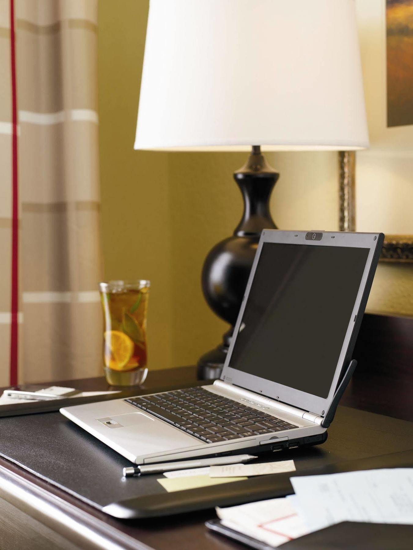 Hotel Country & By Radisson, Wolfchase-memphis, Tn 3*